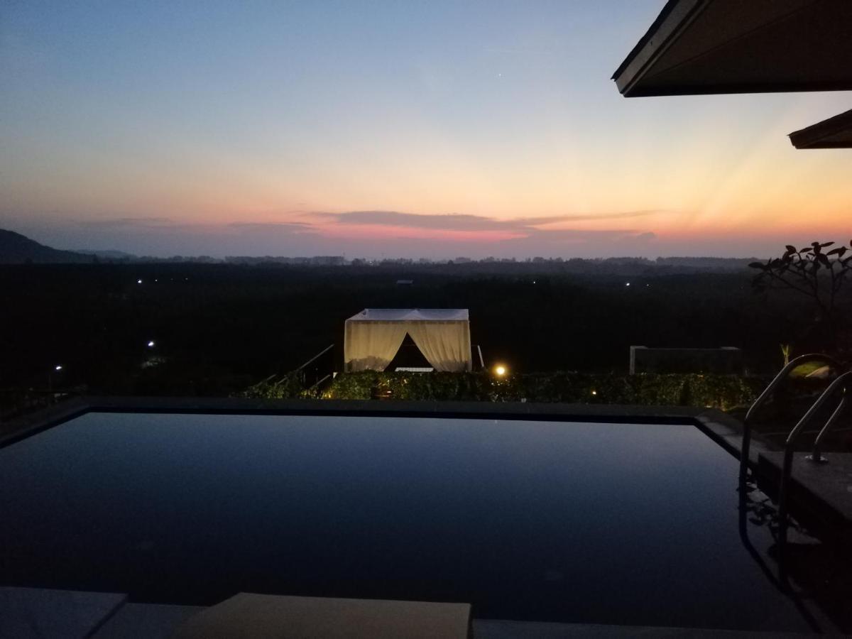 Khaolak Blue Sky Villa Khao Lak Buitenkant foto